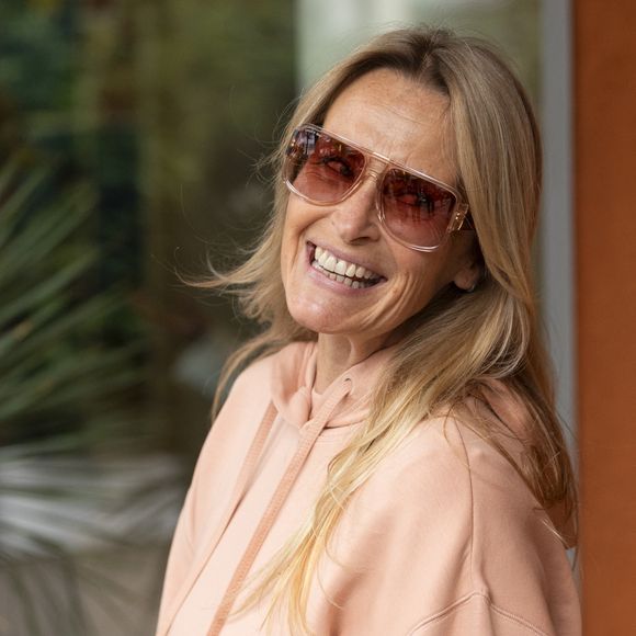 Estelle Lefébure au village lors des Internationaux de France de Tennis de Roland Garros 2025, à Paris, France, le 5 Juin 2025. © Jacovides-Moreau/Bestimage