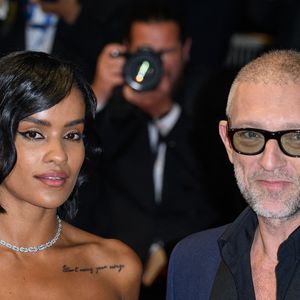 Narah Baptista et Vincent Cassel assistent à la projection de 'Parthenope' et au tapis rouge au Palais des Festivals à Cannes, France, le 21 mai 2024 dans le cadre du 77ème Festival de Cannes. Photo by Nicolas Genin/ABACAPRESS.COM
