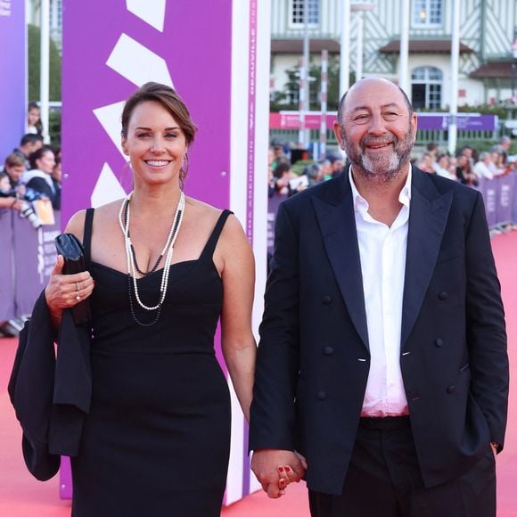 Kad Merad et sa femme Julia Vignali à la première du film "Nouvelle Vague" lors du 51éme Festival du Cinema Américain de Deauville le 12 septembre 2025.

© Denis Guignebourg / Bestimage