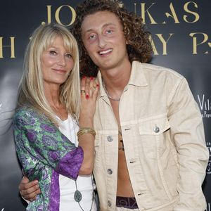 Exclusif - Joalukas Noah avec sa mère Isabelle Camus lors de la soirée d'anniversaire de Joalukas Noah, fils de Yannick Noah et Isabelle Camus, pour ses 18 ans à Paris le 10 juin 2022.

© Cyril Moreau / Bestimage