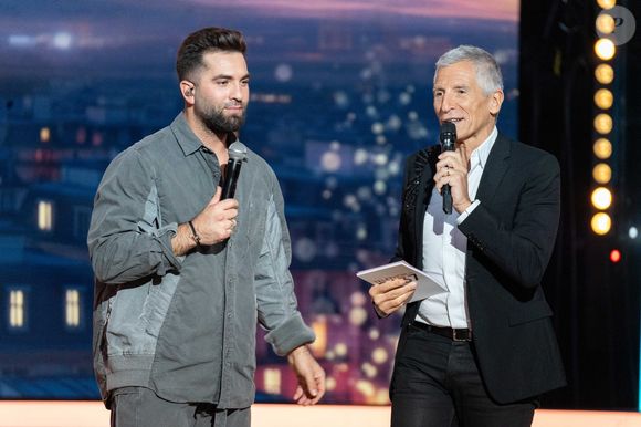 Kendji Girac et Nagui lors du Téléthon 2024, à Saint Denis, près de Paris, France, le 30 novembre 2024.  Photo par Alexis Jumeau/ABACAPRESS.COM