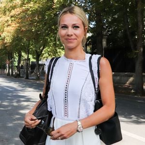 Pour parvenir à concilier sa vie professionnelle et son rôle de mère, Marion Rousse peut compter sur ses parents, et notamment sur sa mère qui garde Nino lors de ses déplacements.

Marion Rousse arrive à l'enregistrement de l'émission "Vivement Dimanche Prochain" au studio Gabriel à Paris, France, le 21 août 2019.

© AGENCE / BESTIMAGE