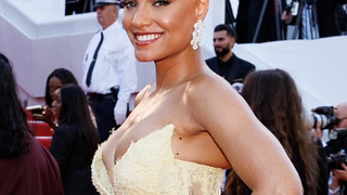 Alicia Aylies lève le voile sur l'importante préparation autour de ses tenues pour le Festival de Cannes