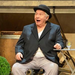 Michel Galabru - Filage de la pièce "La femme du boulanger" au Théâtre Hebertot à Paris, le 5 janvier 2012 @AGENCE / BESTIMAGE