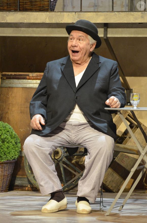 Michel Galabru - Filage de la pièce "La femme du boulanger" au Théâtre Hebertot à Paris, le 5 janvier 2012 @AGENCE / BESTIMAGE