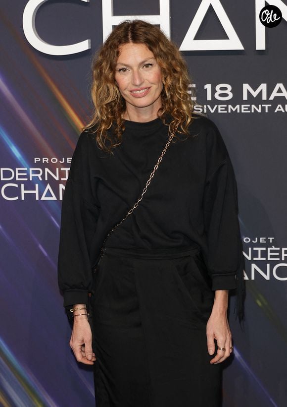 Aurélie Saada au photocall de la première du film "Projet dernière chance" (Project Hail Mary) au cinéma Pathé Palace à Paris le 11 mars 2026.

© Coadic Guirec / Bestimage
