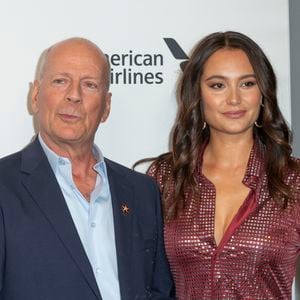 Face à la maladie neurodégénérative de Bruce Willis, son clan se mobilise chaque jour à ses côtés.
Bruce Willis et sa femme Emma Heming lors de la première du film "Brooklyn Affairs" à l'occasion de la 57ème édition du Festival du Film de New York.
© Bestimage