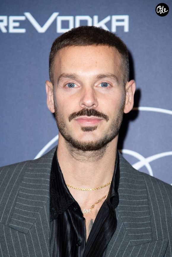 Matt Pokora lors du Global Gift Gala à l'hôtel Georges V à Paris, en France, le 5 octobre 2024. Photo : Aurore Maréchal/ABACAPRESS.COM