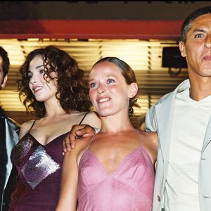Archives - Frédéric Diefenthal et Claire Keim, Marie Guillard, Samy Naceri au festival de Cannes en 2000 FIZET-BORDE-MARTINEZ / BESTIMAGE