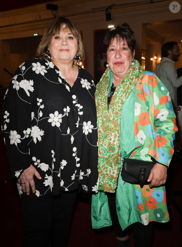 Exclusif -  Michèle Bernier et Annie Grégorio - 50ème de la pièce "Lyly" avec M. Bernier et F. Perrin au théâtre de Paris le 27 mars 2025. © Coadic Guirec/Bestimage