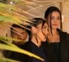 Antoine Dupont a profité d'une séance de musculation face à la piscine à débordement.
Antoine Dupont et France Iris Mittenaere au photocall du Grand Dîner en toute intimité avec Dadju sur la plage de l'hôtel Carlton, à Cannes, le 17 mai 2025.
Photo : Lionel Urman / Bestimage
