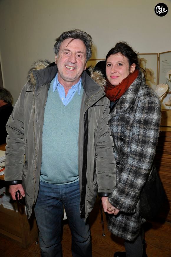 Daniel Auteuil et sa femme Aude - Vernissage de l'exposition d'Emmanuelle Cosso Merad et de Pierre-Marie Brisson a l'Atelier-galerie Clot a Paris le 6 Decembre 2012. 
AGENCE / BESTIMAGE
