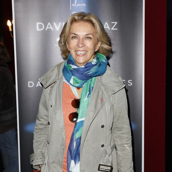 Exclusif - Corinne Touzet - Célébrités assistent au spectacle "Dans les étoiles" par l'astrophysicien David Elbaz au théâtre de la Gaîté Montparnasse à Paris le 22 septembre 2025. © Marc Ausset-Lacroix/Bestimage