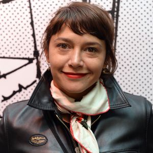 Exclusif - Emma de Caunes à l'inauguration de "la Maison de Noël Amazon" à la Crèmerie de Paris, à Paris, France, le 22 novembre 2018. Du 23 novembre au 2 décembre inclus, Amazon ouvre sa Maison de Noël, une boutique éphémère située à la Crèmerie de Paris (1er arrondissement). Les visiteurs pourront y découvrir les dernières tendances cadeaux ainsi que les offres Black Friday et Cyber Monday. Des ateliers culinaires et des séances de dégustations leur seront également proposés. © Veeren/Bestimage