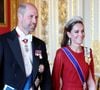 Emmanuel et Brigitte Macron ont entamé il y a deux jours une visite d’État de trois jours au Royaume-Uni, accueillis avec faste au château de Windsor. 

Le président Emmanuel Macron et sa femme Brigitte Macron lors d'un dîner d'état au chateau de Windsor avec le roi Charles III d'Angleterre et la reine consort Camilla .

Chris Jackson/WPA-Pool / Julien Burton via Bestimage