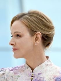 Charlène de Monaco sublime dans une robe florale, elle incarne le retour du printemps avec élégance