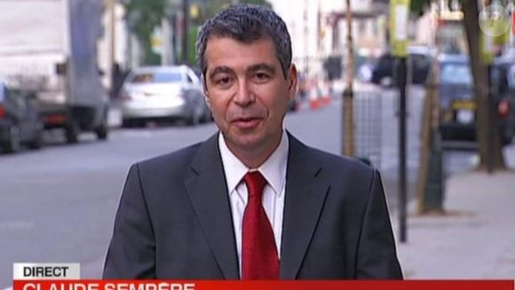 Claude Sempère, grand reporter pour France 2 et lauréat du prix Albert-Londres, est décédé des suites d’un cancer des poumons le 29 novembre 2019 à l’âge de 55 ans.

Capture d'écran de France 2.