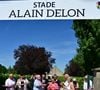 Le stade municipal a été rebaptisé "Stade Alain Delon", en présence d’élus locaux et de journalistes plus nombreux que les admirateurs. 

Une cérémonie en hommage à Alain Delon a été organisée un an jour pour jour après la mort de l'acteur, à Douchy-Montcorbon (Loiret), France, le 18 août 2025, commune où la star a vécu durant plusieurs décennies, une plaque a été dévoilée à l'intérieur du stade en honneur de l'acteur, qui avait équipé en 1983 les équipes de football de jeunes de Douchy de maillots à son nom et une projection d'un film documentaire de 45 mn "Delon-Douchy", écrit autour de la relation entre l'acteur et la commune, est aussi programmée en début de soirée dans la salle des fêtes communale. © Christian Liewig/Bestimage