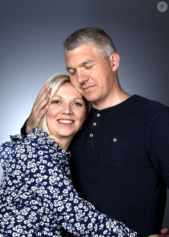 Face à cette situation, Justine et Steeve Cordule ont pris une décision radicale concernant l'éducation de leur enfant.

Justine et Steeve Cordule - Rendez-vous portrait avec les membres de la famille Cordule (Familles nombreuses : la vie en XXL) lors de l'enregistrement de l'émission "Chez Jordan" à Paris le 18 avril 2022. © Cédric Perrin / Bestimage 