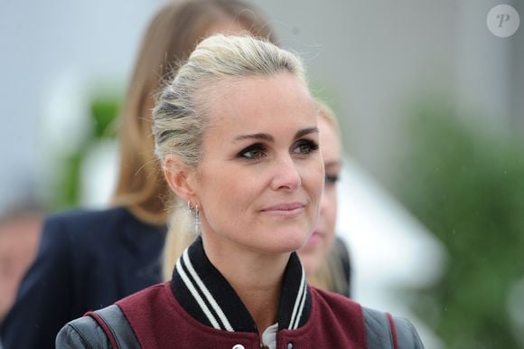 Laeticia Hallyday - Remise du Prix Eiffel Sunday Challenge Mairie de Paris - Longines Paris Eiffel Jumping à la plaine de Jeux de Bagatelle à Paris le 3 juillet 2016. © Pierre Perusseau / Bestimage