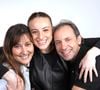Alliant études supérieures et rigueur de la danse, la jeune femme est parvenue à décrocher deux diplômes majeurs.

Exclusif - Portrait de Philippe Candeloro avec sa femme Olivia et leur fille Maya lors de l'enregistrement de l'émission "Chez Jordan de Luxe" à Paris. Le 6 novembre 2024.

© Cédric Perrin / Bestimage