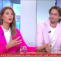 "Cette étape, on allait la passer à deux" :  Camille Lacourt soudé dans C à Vous avec Alice Detollenaere, la mère de son fils Marius