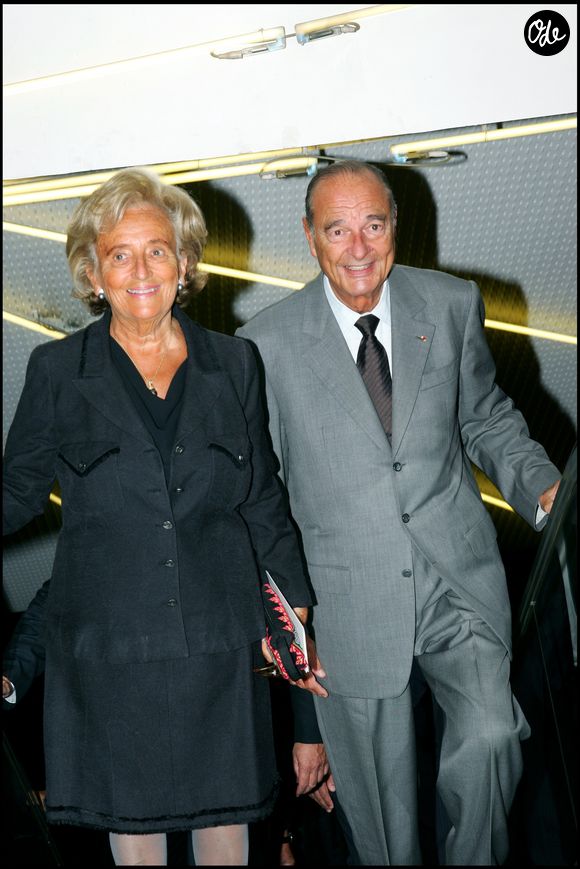 Bernadette et Jacques Chirac - Soirée de gala au profit de la fondation Pompidou. Le film "Indigènes" de Rachid Bouchareb a été projeté pour l'occasion en avant-première et un dîner a été donné à l'hôtel Four Seasons George V - RINDOFF / FONDATION POMPIDOU