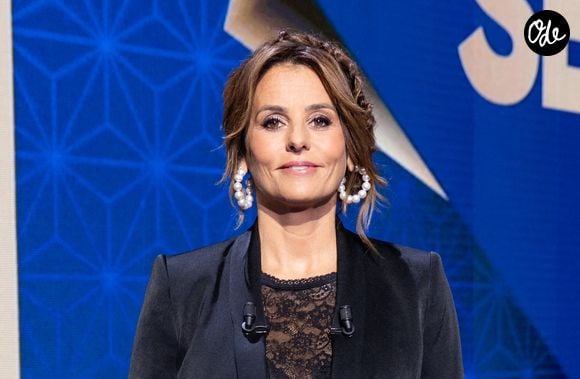 Exclusif - Faustine Bollaert lors de l'enregistrement de l'émission "La Boîte à secrets", présentée par Faustine Bollaert et diffusée le 17 octobre sur France 3, dans les studios du Lendit à Saint-Denis, France, le 23 septembre 2025. © Cyril Moreau/Bestimage