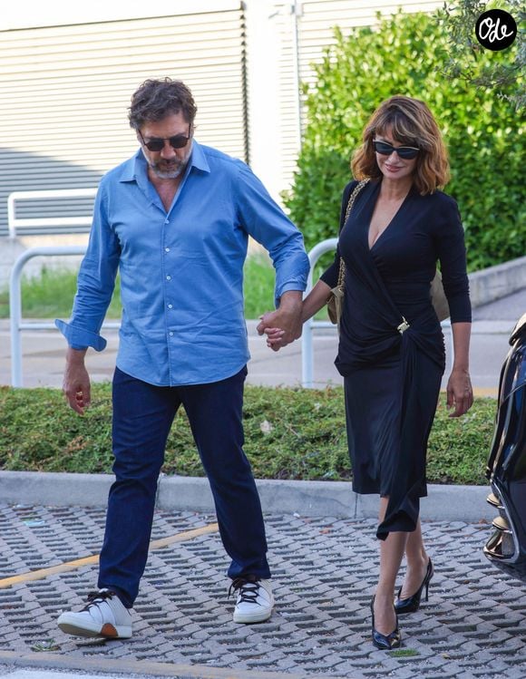 Penélope Cruz et Javier Bardem sont arrivés

Penélope Cruz et Javier Bardem arrivant à la 83e Mostra de Venise le 7 septembre 2026

©Backgrid UK/ Bestimage