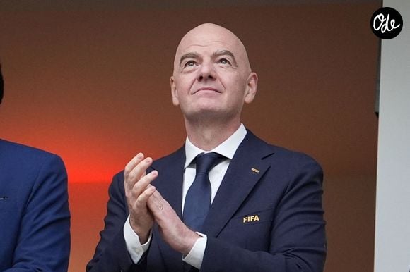 Le couple s'est marié en 2001 et partage depuis plus de vingt ans une vie de famille loin des projecteurs

Gianni Infantino au match Suisse vs Colombie - 07/07/2026 @Imago/PsnewZ/Bestimage