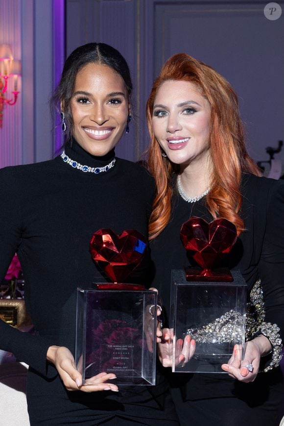 Exclusif - Cindy Bruna, Ellie Greenberg - Global Gift Gala Paris à l'hôtel Four Seasons George V à Paris le 8 novembre 2025. © Cyril Moreau/Bestimage