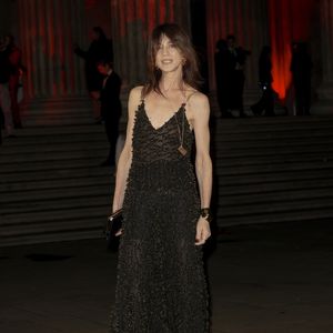 Ensemble depuis 1991, ils se sont rencontrés peu après la mort de Serge Gainsbourg.

Charlotte Gainsbourg - The British Museum Ball à Londres le samedi 17 octobre 2026. 

Photo : Backgrid UK/ Bestimage