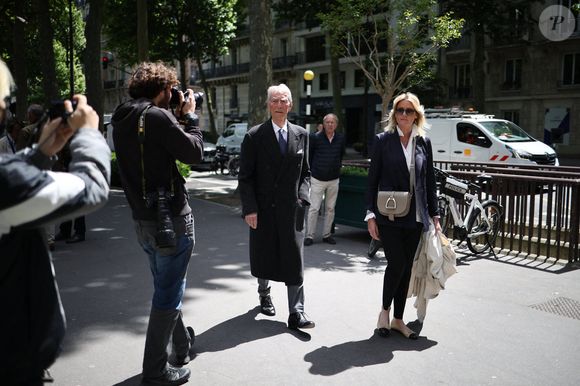 Jean-Claude Narcy, journaliste français assistant à la cérémonie d'enterrement de Daniel Bilalian à l'église Saint-Pierre de Neuilly-sur-Seine, près de Paris, France, le 22 mai 2025. Photo par Raphael Lafargue/ABACAPRESS.COM