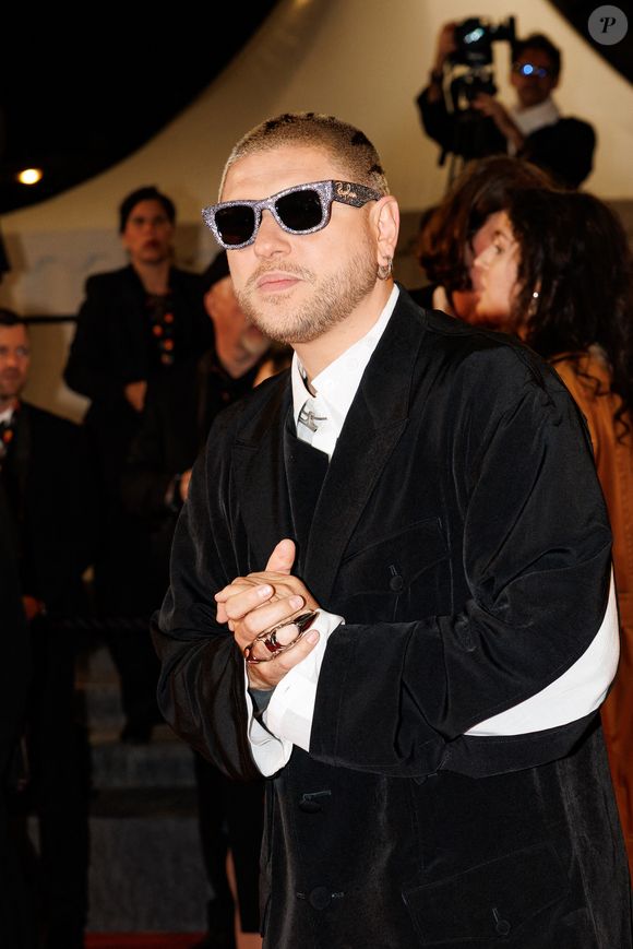 Mosimann - Montée des marches du film " Sanguine " lors du 79ème Festival International du Film de Cannes, le 14 mai 2026. © Jacovides-Moreau / Bestimage