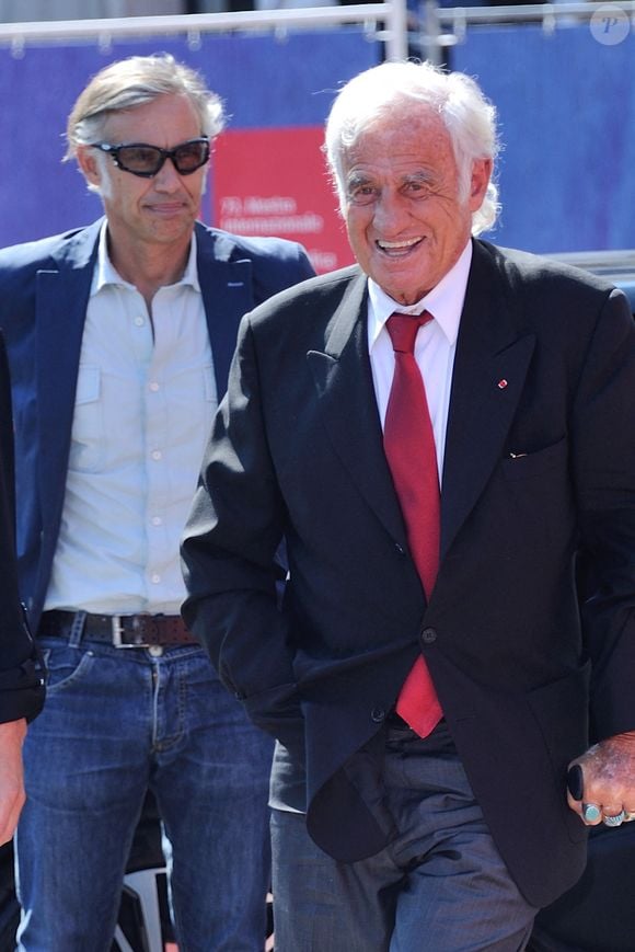 Jean-Paul Belmondo et son fils arrivant à la cérémonie de remise du Lion d'or à Jean-Paul Belmondo pour Transporteur ('Leon d'Oro alla Carriera') sur le Lido de Venise, Italie, dans le cadre de la 73e Mostra, Festival international du film de Venise, le 08 septembre 2016. Photo by Aurore Marechal/ABACAPRESS.COM