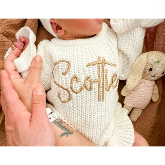 La fille aînée du chanteur a été adoptée au début des années 2000

Eminem grand-père pour la 2e fois ©Alaina Marie Scott - Instagram