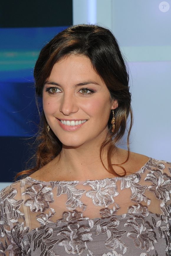 C’est auprès "Télé Star" que l’animatrice du "Meilleur Pâtissier" a bien voulu revenir sur la déprogrammation de la série.

Laetitia Milot pose lors d'une séance photo à Paris, France, en décembre 2017. Photo par JLPPA/ABACAPRESS.COM