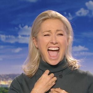 Journal télévisé de Anne-Sophie Lapix sur France 2.

Photo : Capture d'écran France TV / Bestimage