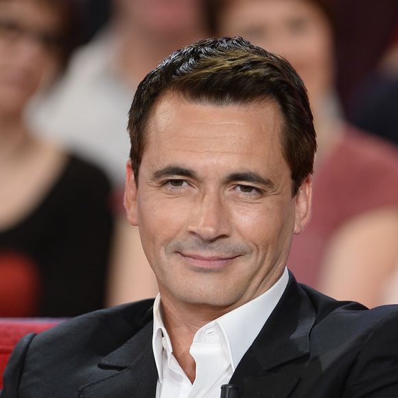 Olivier Minne - Enregistrement de l'émission "Vivement Dimanche" à Paris le 8 avril 2015. L'émission sera diffusée le 12 Avril 2015. Invités principaux Gérard Jugnot et Daniel Auteuil. © COADIC GUIREC / BESTIMAGE