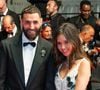 Lyna Khoudri évoque sa montée des marches avec Karim Benzema

Karim Benzema et sa compagne Lyna Khoudri à la descente des marches du film « 13 jours 13 nuits » lors du 78ème Festival International du Film de Cannes.
© Backgrid USA/ Bestimage