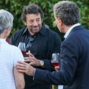 Patrick Bruel (invité d'honneur) - Cérémonie d'ouverture du Festival International du Film de Pauillac au Château d'Armailhac à Pauillac le 8 juillet 2025. © Jean-Marc Lhomer/Bestimage