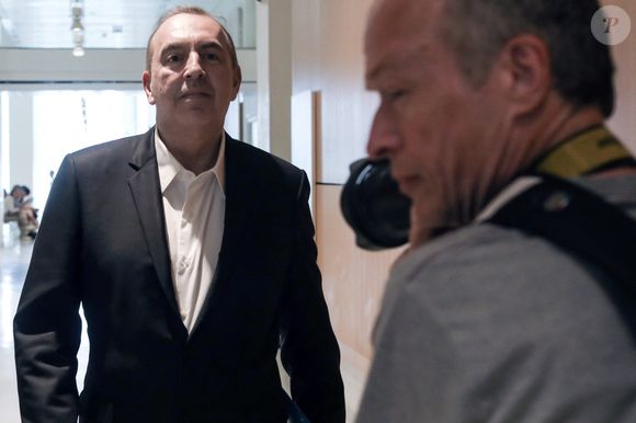 L'animateur de radio, journaliste, présentateur de télévision et producteur français, Jean-Marc Morandini arrive à la chambre correctionnel du tribunal judiciaire de Paris Batignolles, jugé pour "harcèlement sexuel" et "travail dissimulé", à Paris, Ffrance, le 13 juin 2023. © Stéphane Lemouton/Bestimage