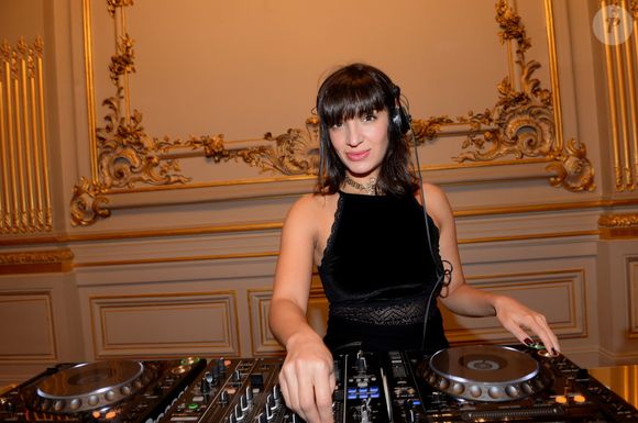 Exclusif - DJ Piu Piu lors de la soirée Intimissimi au musée d'Orsay. Intimissimi célébrait la danse et le corps féminin lors d'une visite privée du musée et de l'exposition temporaire "Degas Danse Dessin. Hommage à Degas avec Paul Valéry". Paris, le 5 décembre 2017.
© Rachid Bellak/Bestimage