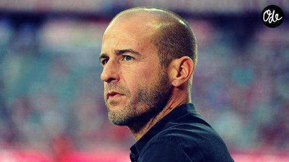 L'intrus serait entré dans la maison par une porte-fenêtre vers 2 heures du matin.

Mehmet Scholl, footballeur.