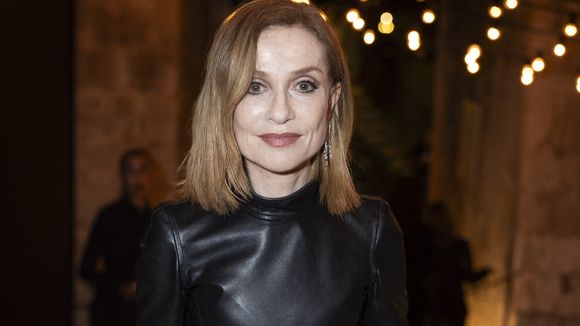 Isabelle Huppert : Combien coûte le repas dans son bistrot préféré avec bar en acajou et banquettes rouges ?
