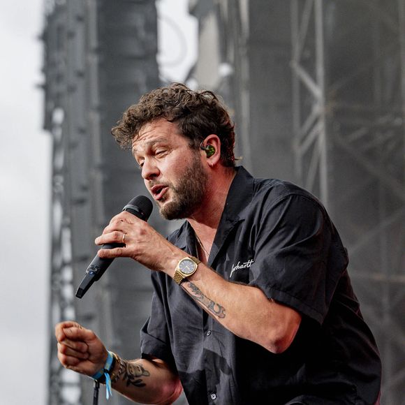 Claudio Capéo en concert sur la scène du festival du Printemps de Pérouges au château de Saint Maurice de Remens le 29 juin 2024.

© Sandrine Thesillat / Panoramic / Bestimage