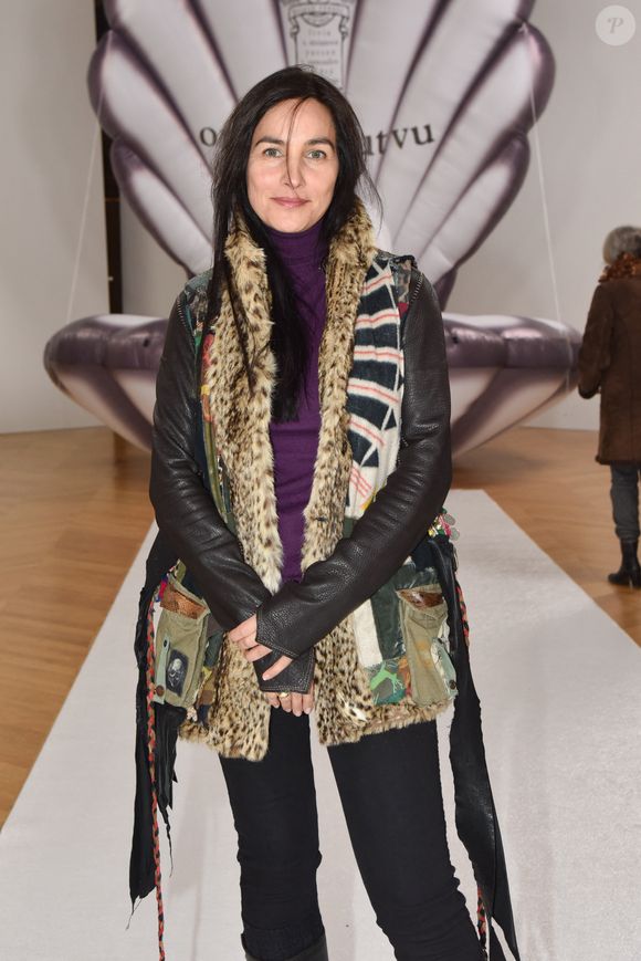 Azucena Pagny assiste au défilé On Aura Tout Vu Couture Spring Summer 2017 dans le cadre de la Fashion Week de Paris le 23 janvier 2017 à Paris, France . Photo Shootpix/Abaca