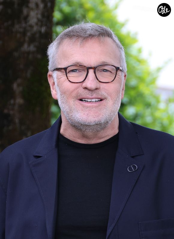 Laurent Ruquier - Photocall avec l'équipe de l'émission de radio "Les grosses têtes" lors de la 17ème édition du Festival du Film Francophone d'Angoulême (FFA). Le 29 août 2024
© Coadic Guirec / Bestimage
