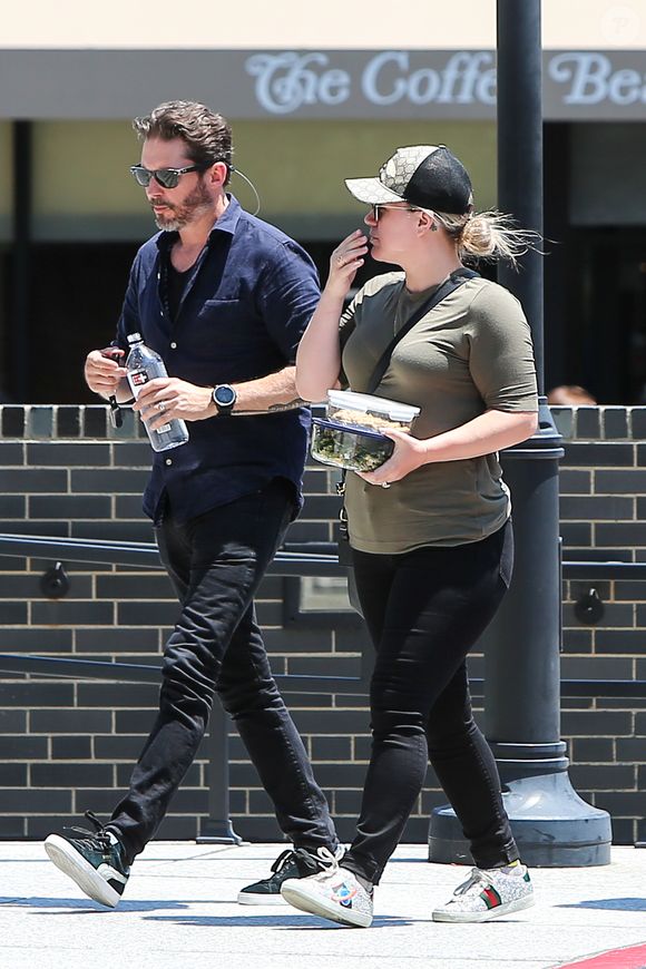 Exclusif - Kelly Clarkson et son ex-mari Brandon Blackstock se rendent dans un studio d'enregistrement à Hollywood le 30 juillet 2018.
Crédit : Coleman-Rayner / Bestimage