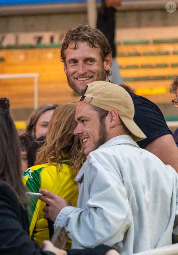 Matthias Quiviger, dit Ragnar Le Breton - Match des Légendes du Variétés Club de France contre le FC Nantes au profit du Secours Populaire au stade de la Beaujoire à Nantes le 3 juin 2025. © Martin Bousseau/Bestimage